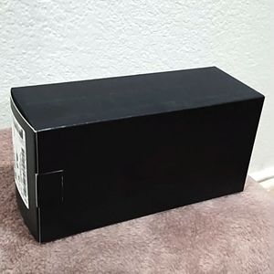 Oakley Women's Sunglasses Aviator style, Polished black, Black polarized lens